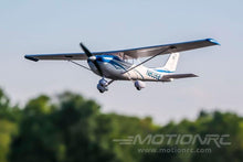 Load image into Gallery viewer, E-flite UMX Cessna 182 BNF Basic 635mm (25") Wingspan - BNF